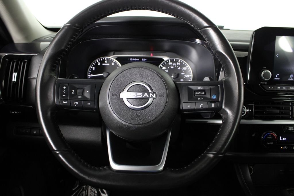 2024 Nissan Pathfinder SV - Photo 9