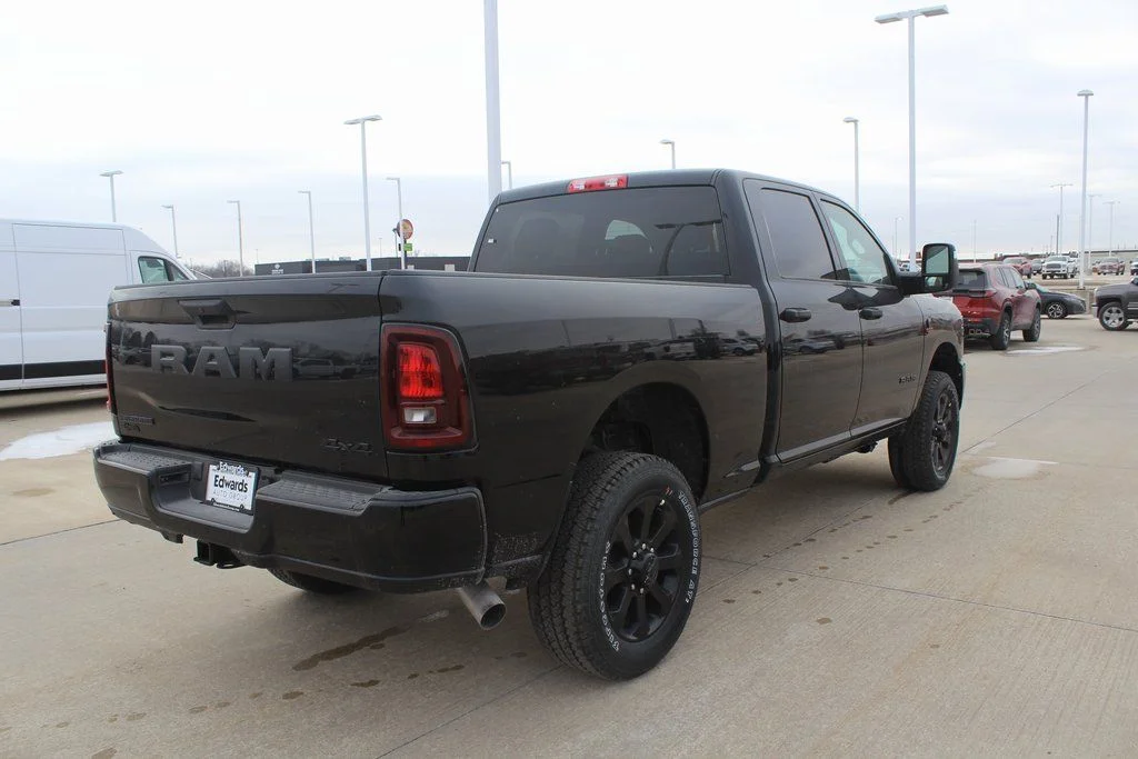 2026 RAM 2500 Big Horn - Photo 3