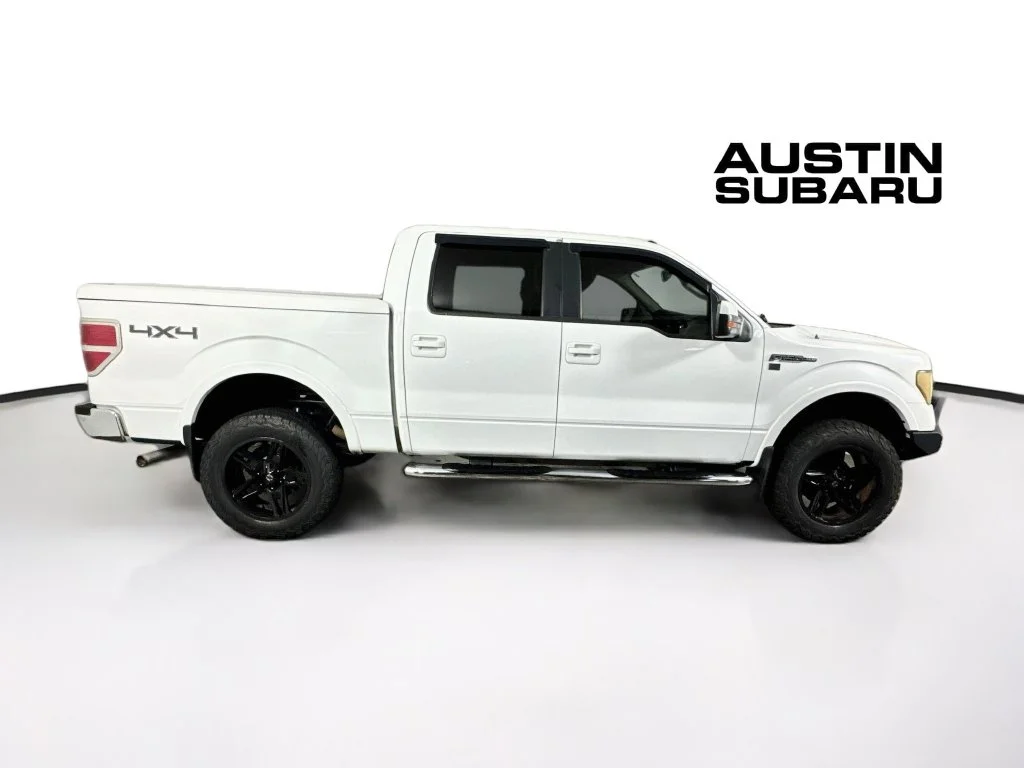 Used 2009 White Ford Lariat image 8
