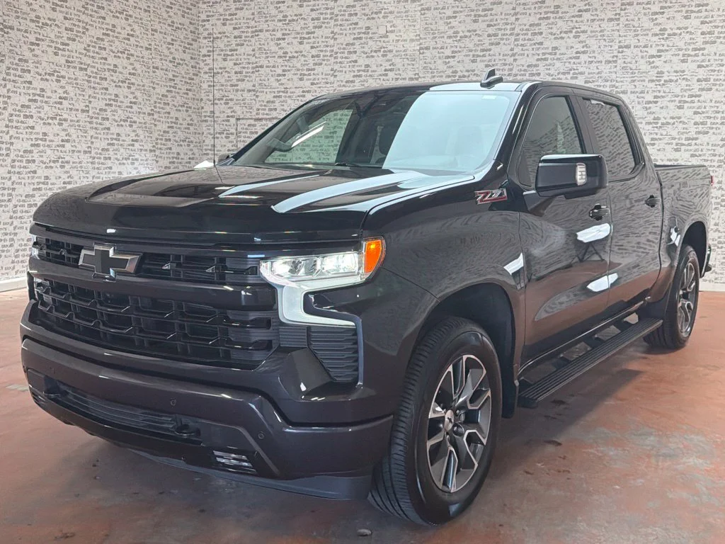 Used 2024 Dark Ash Metallic Chevrolet RST image 3