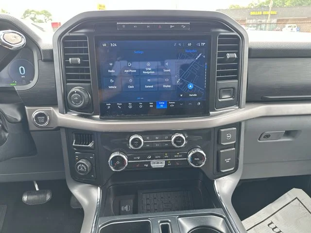 Used 2024 Blue Ford XLT image 14