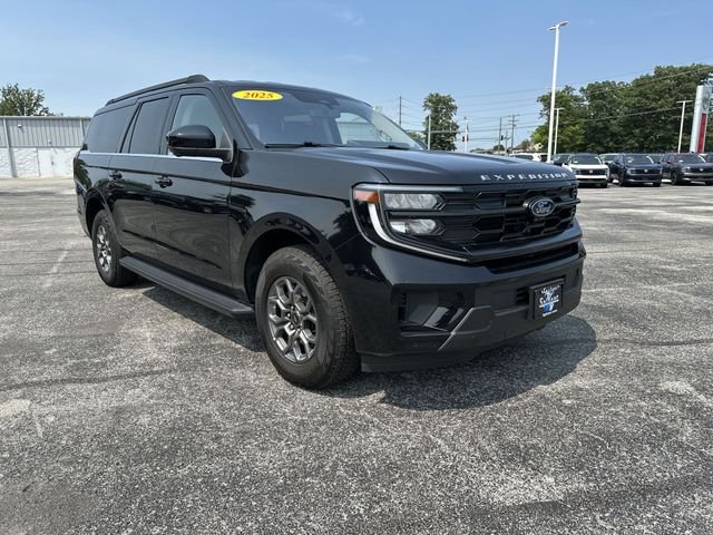 Used 2025 Black Ford Active image 11