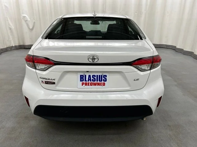 Used 2024 White Toyota LE image 25