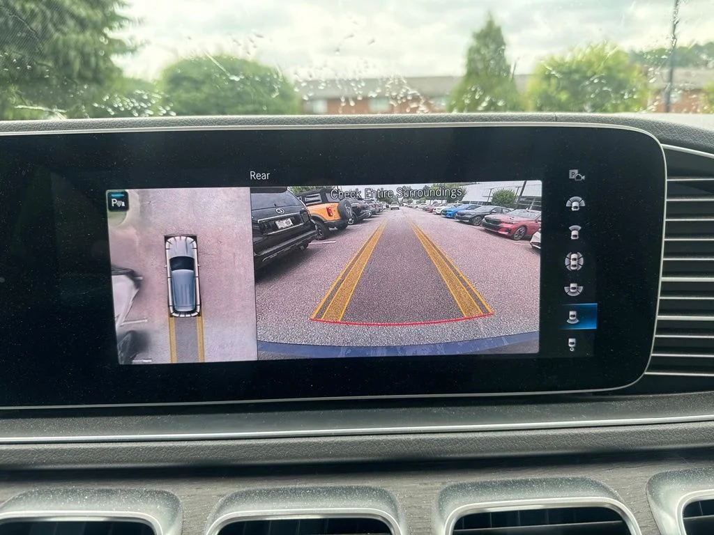 Used 2020 Blue Mercedes-Benz GLE 350 image 9