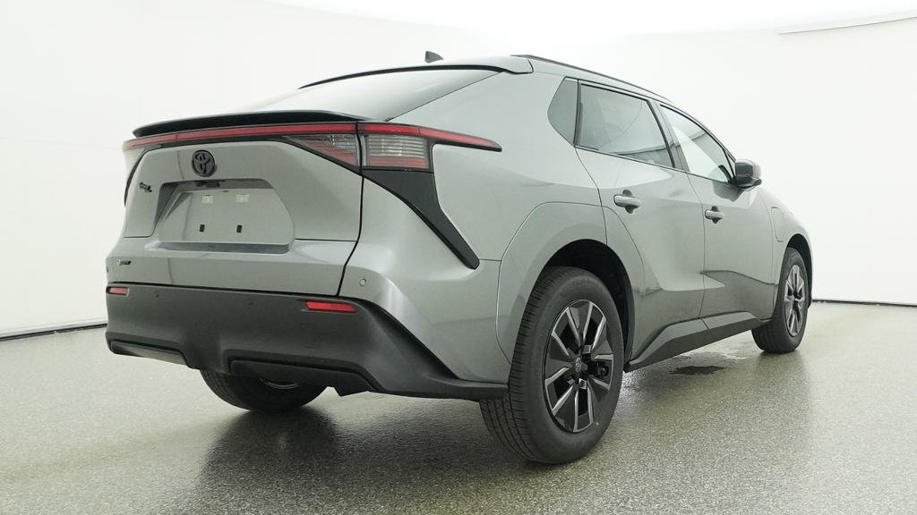 New 2027 Heavy Metal Toyota XLE image 21