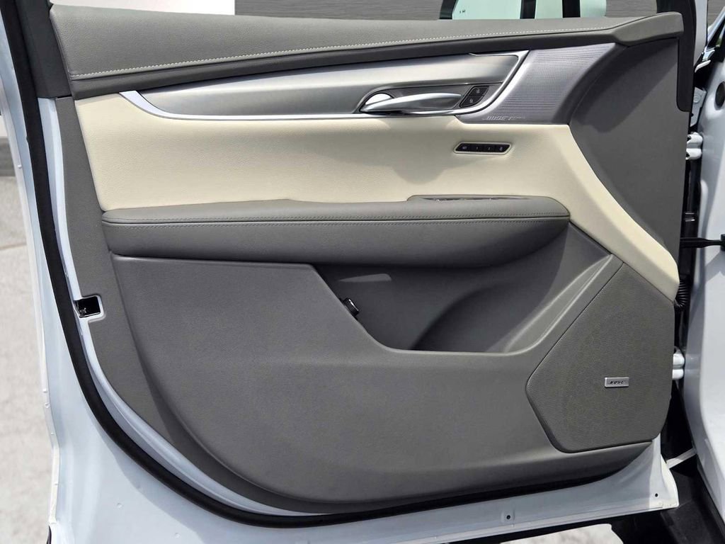 New 2026 Crystal White Tricoat Cadillac Premium Luxury image 19