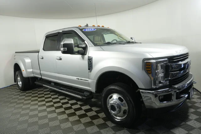 Used 2019 Ford F-350 Super Duty XLT with VIN 1FT8W3DT5KEF50338 for sale in Kansas City