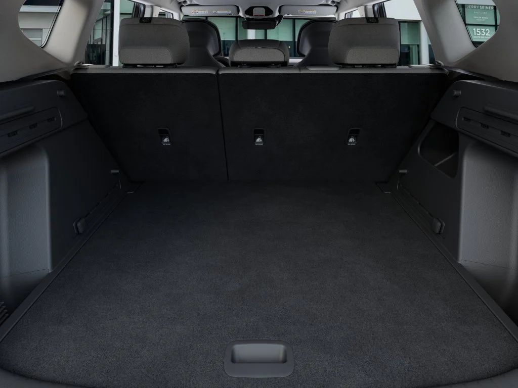 New 2027 Ivory Silver Kia S image 19