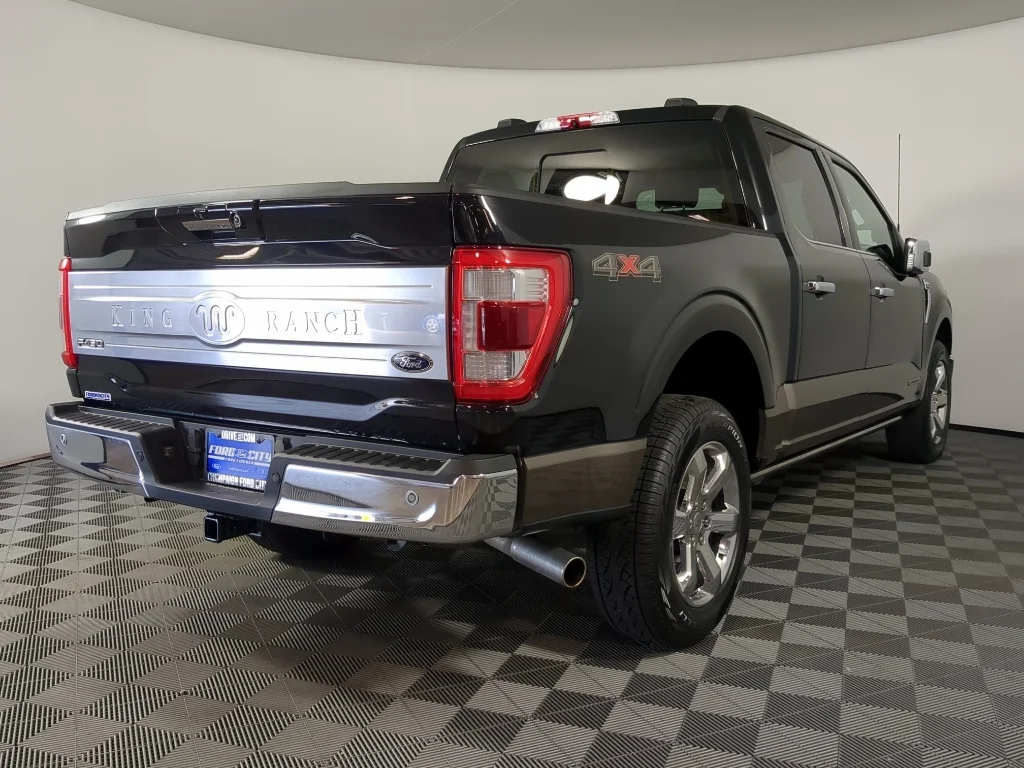 Used 2023 Agate Black Ford King Ranch image 9