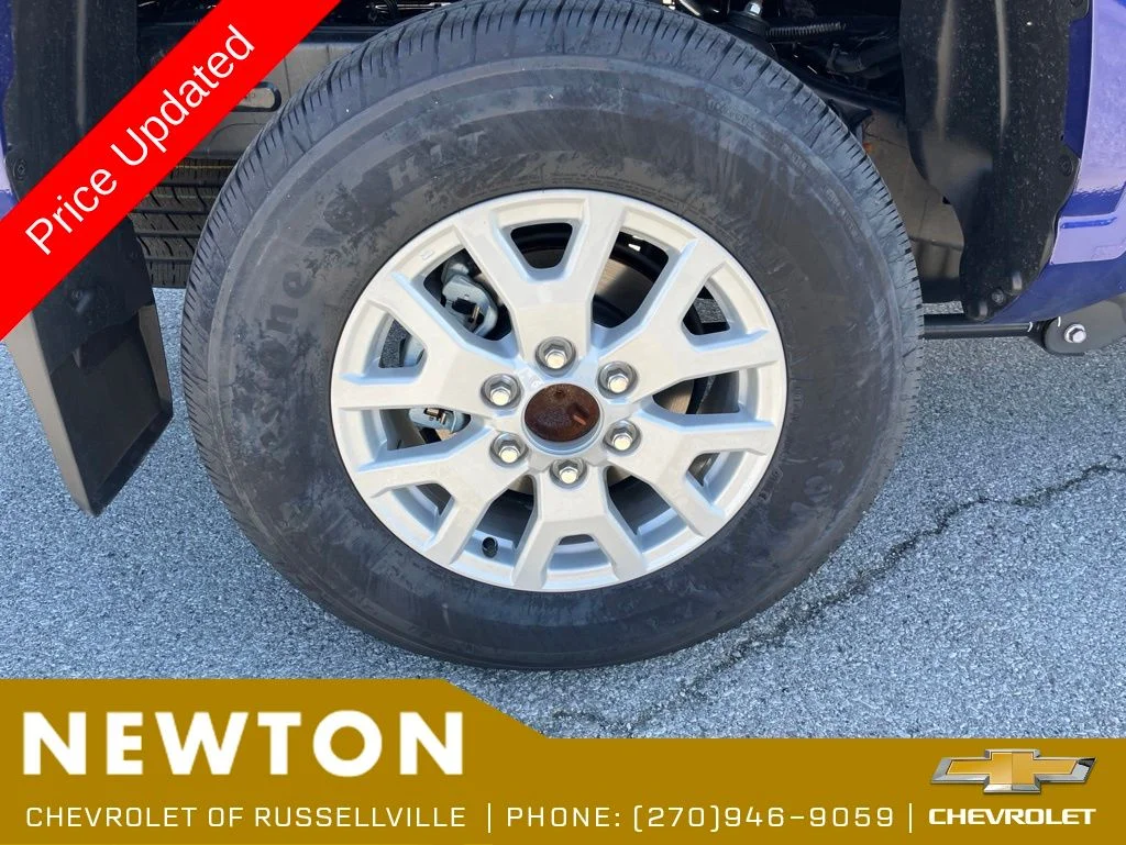 Used 2025 Blue Toyota SR5 image 27