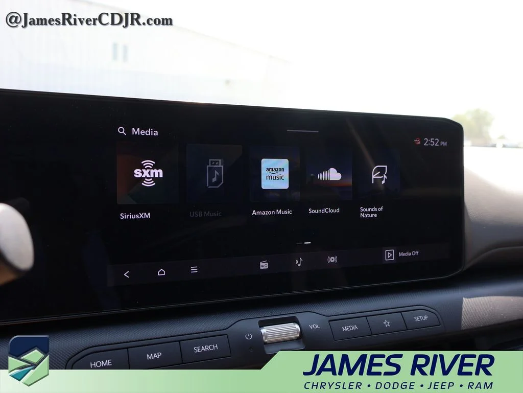 Used 2025 Blue Kia LXS image 34