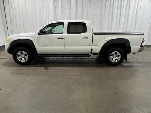 Used 2009 White Toyota PreRunner image 7