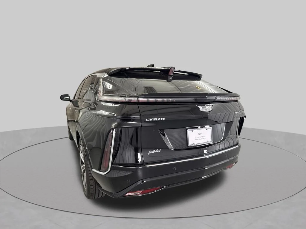Used 2024 Stellar Black Metallic Cadillac Luxury image 28