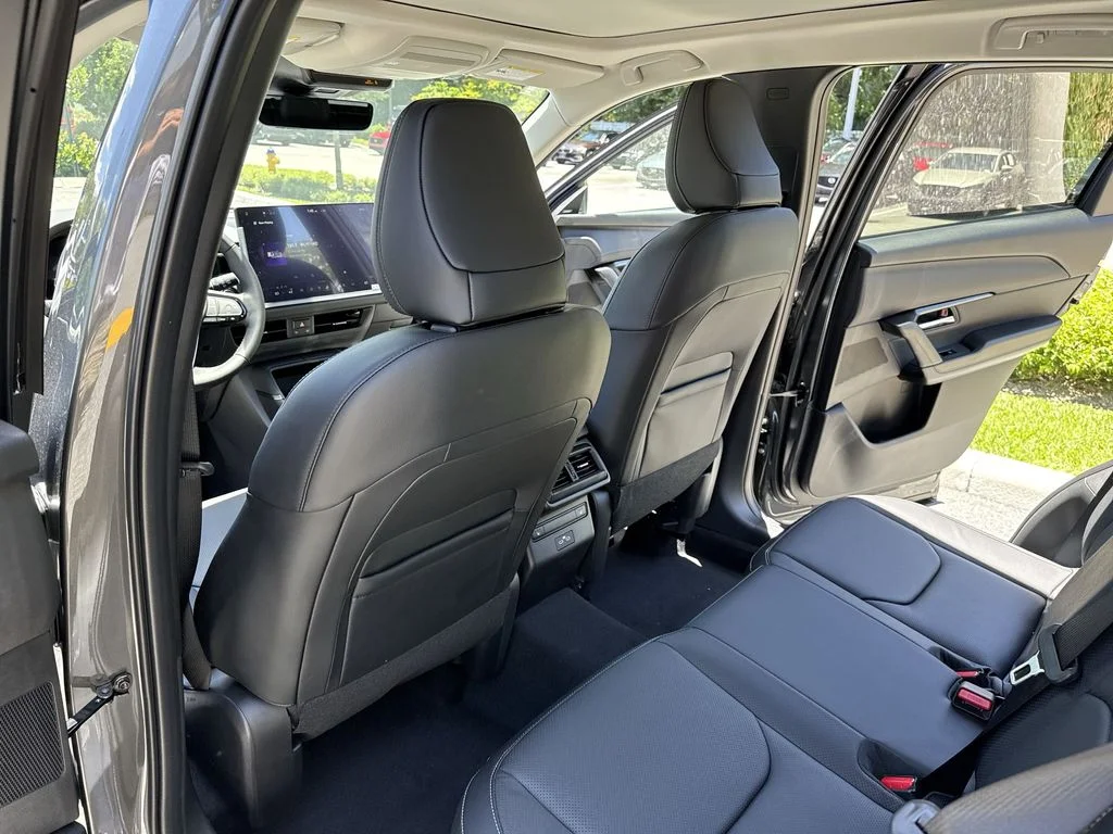 New 2026 Machine Gray Metallic Mazda 2.5 S Premium Plus AWD image 34