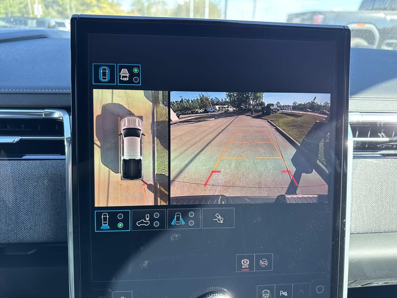 2026 GMC Sierra EV Elevation - Photo 17