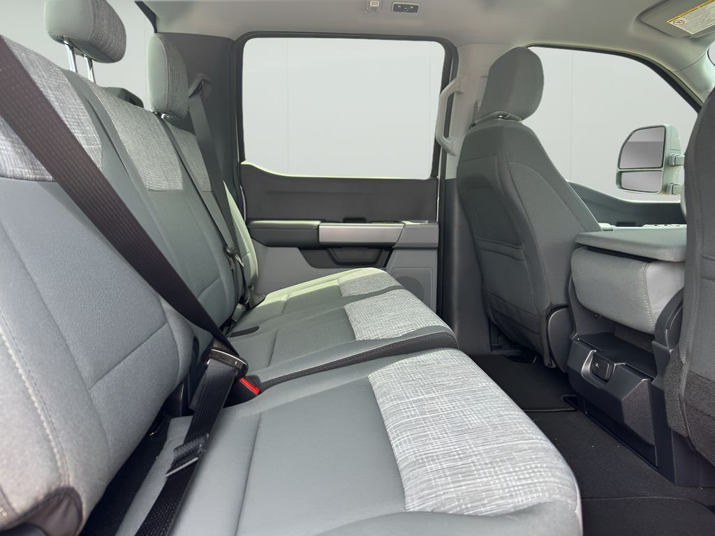 New 2026 Avalanche Ford F-250® XLT image 29