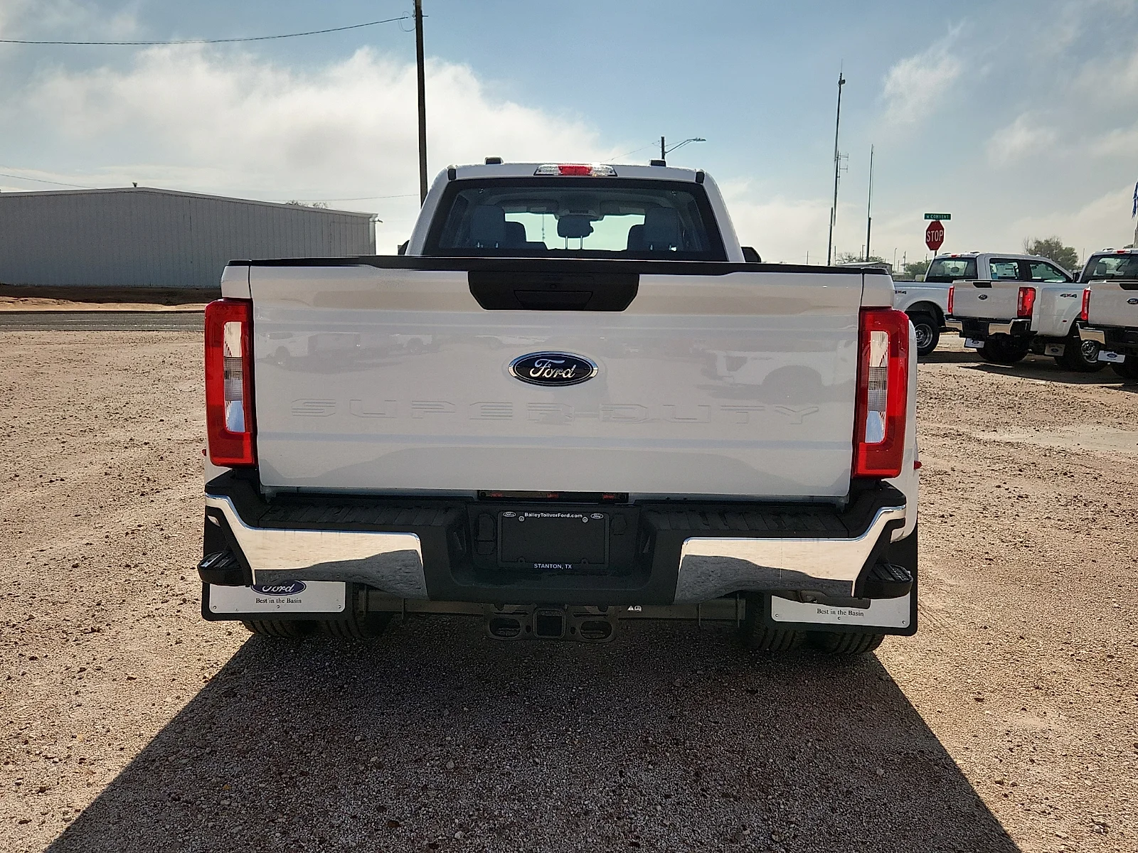 New 2026 Oxford White Ford XL image 6