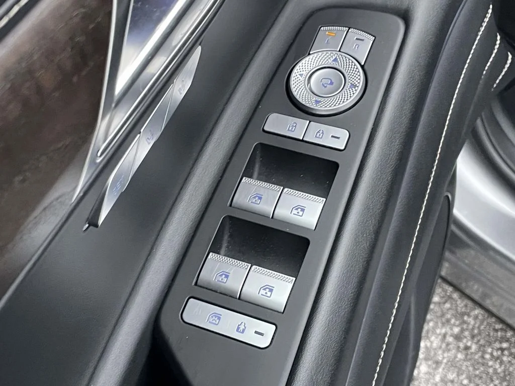 Used 2024 Savile Silver Genesis 3.5T (A8) image 6