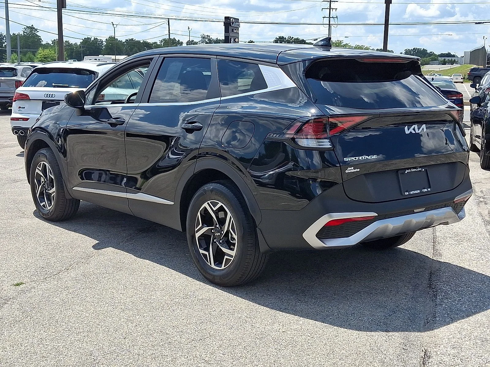 Certified Used 2024 Black Kia LX image 4
