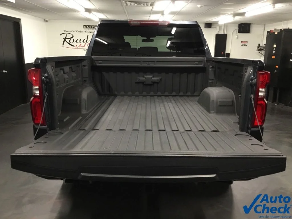 Used 2021 Gray Chevrolet Custom Trail Boss image 12