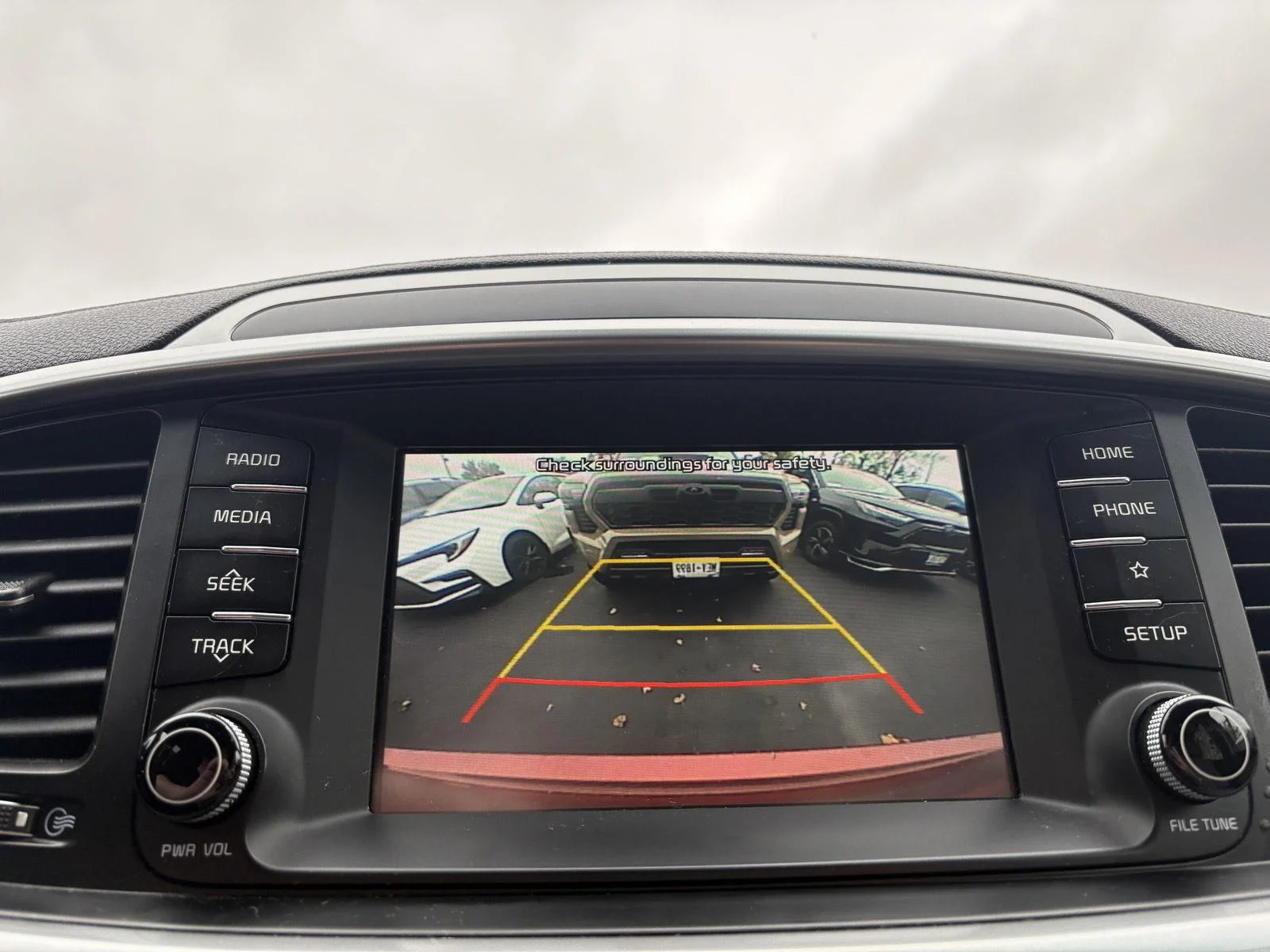 Used 2020 Passion Red Kia S V6 image 9