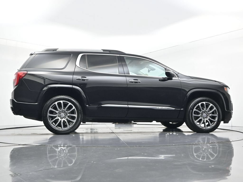 Used 2022 Ebony Twilight Metallic GMC Denali image 35