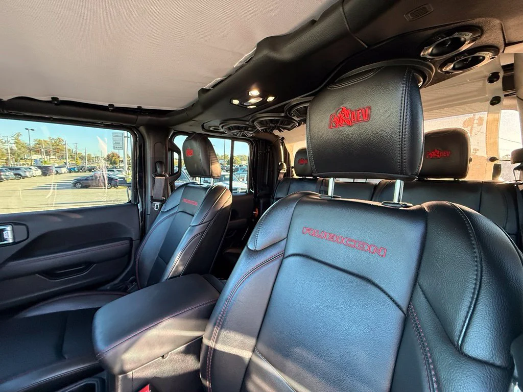 Used 2022 Black Jeep Rubicon image 17