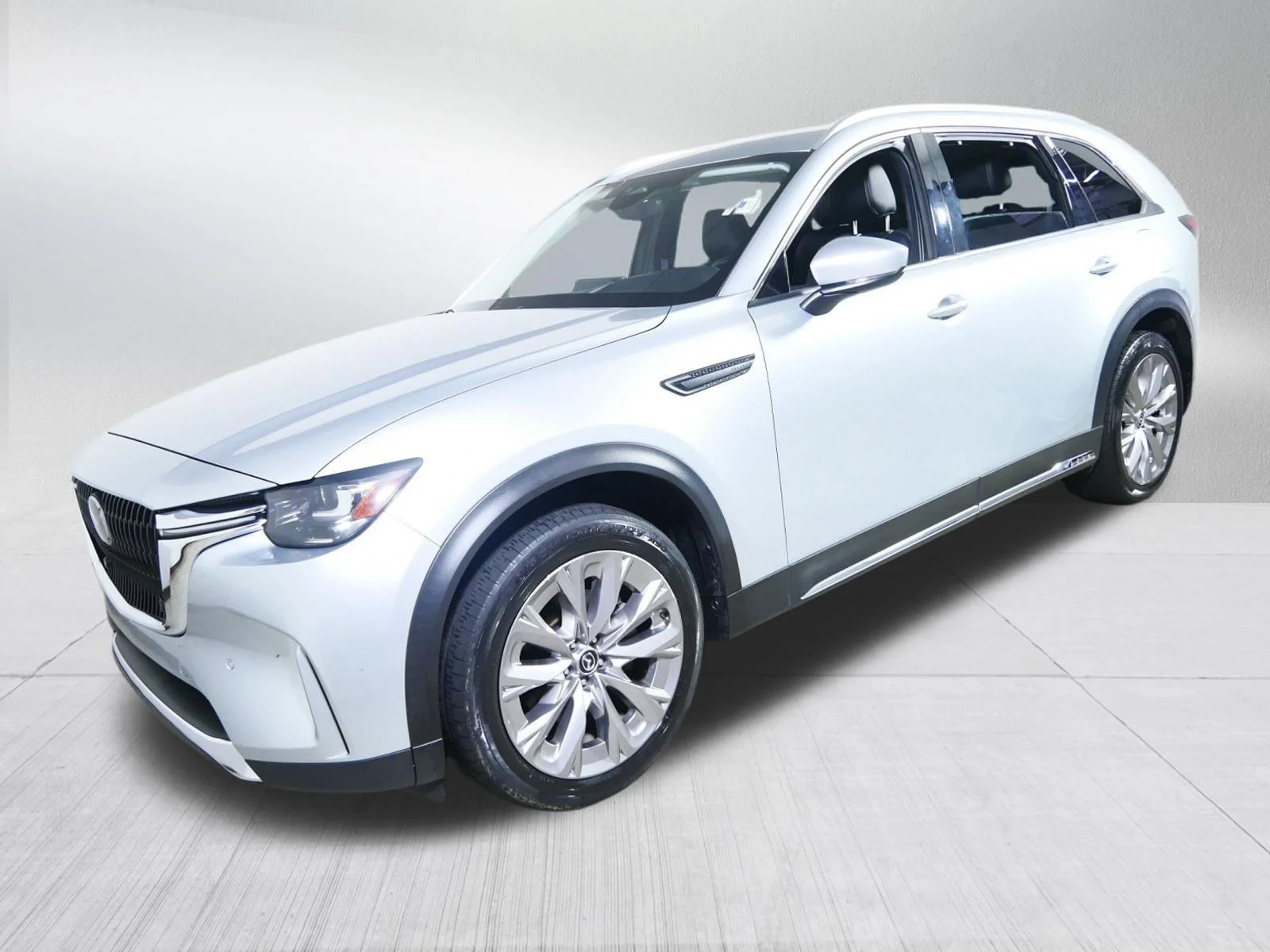 Used 2024 Sonic Silver Mazda 3.3 Turbo Premium image 3