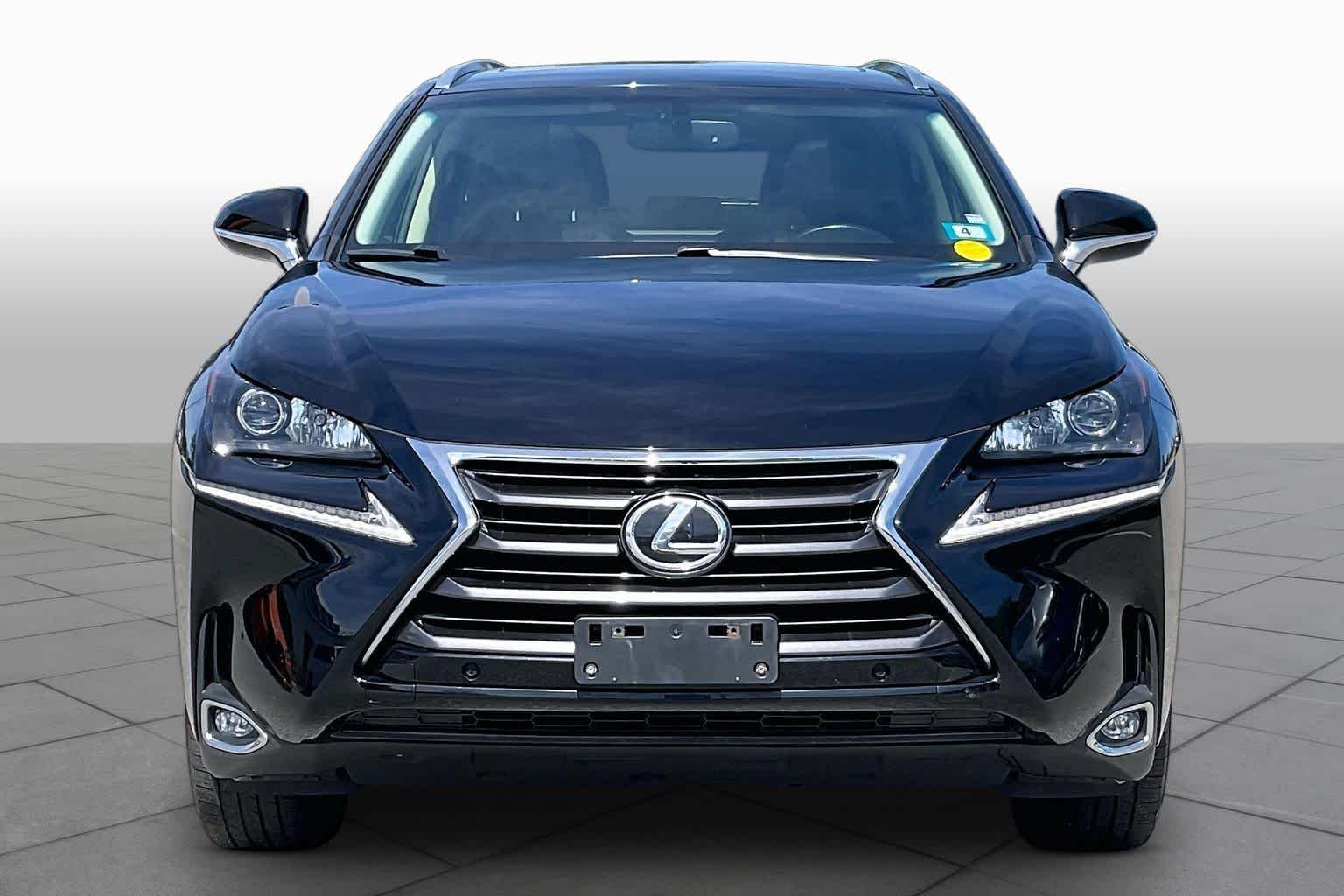 Used 2017 Obsidian Lexus  image 3