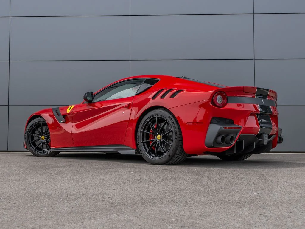 Used 2017 Rosso Corsa Ferrari Base image 9
