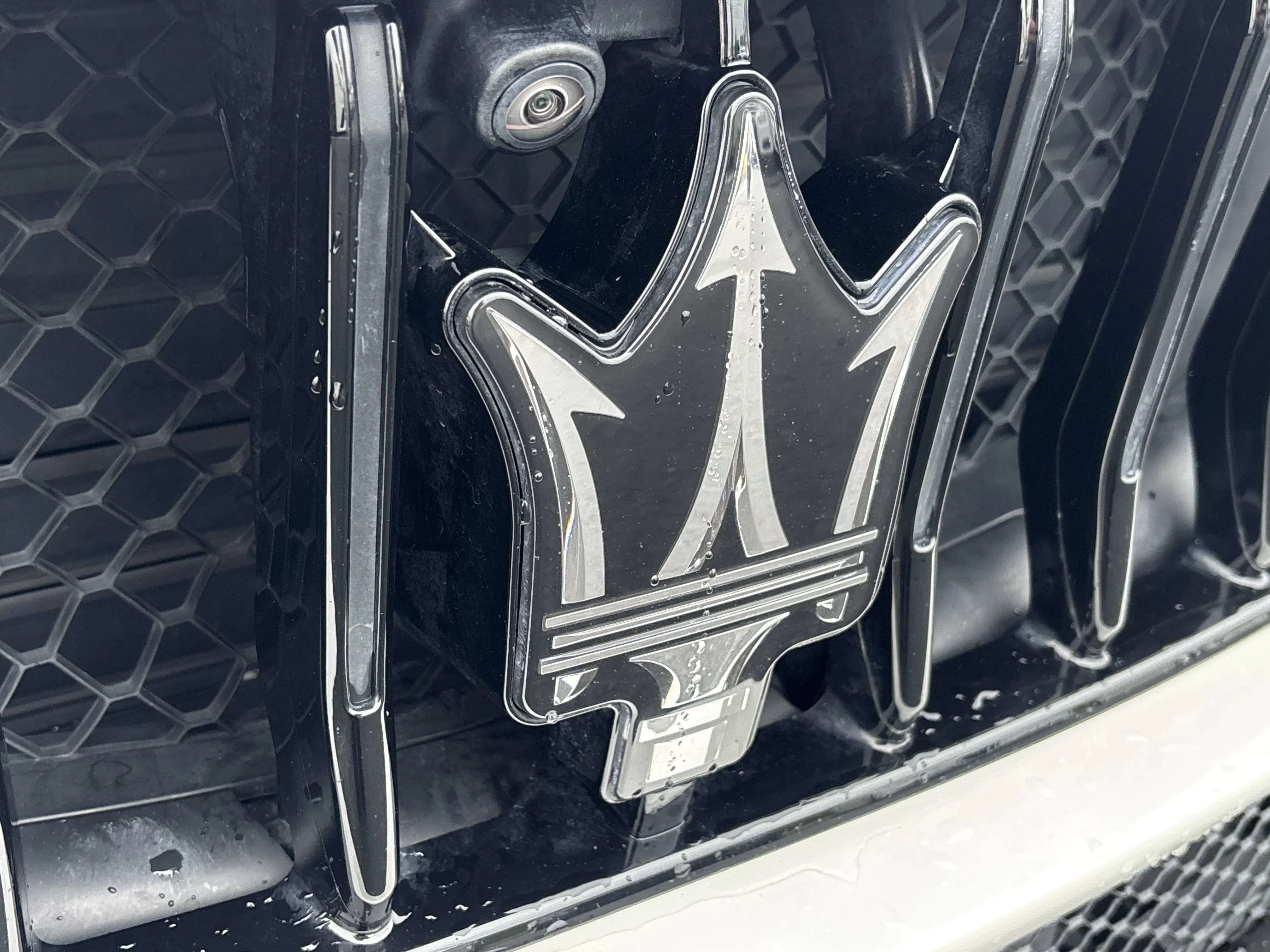 Certified Used 2022 Bianco Maserati Modena image 14