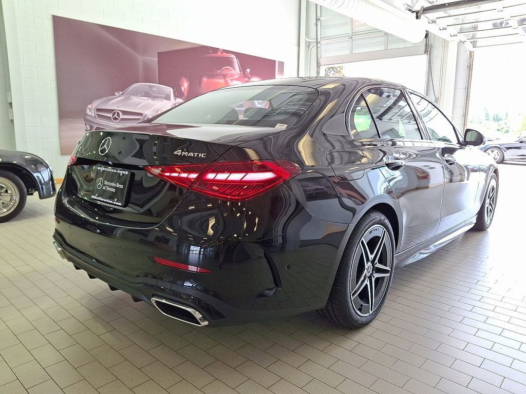 2025 Mercedes-Benz C-Class Sedan C 300 - Photo 35