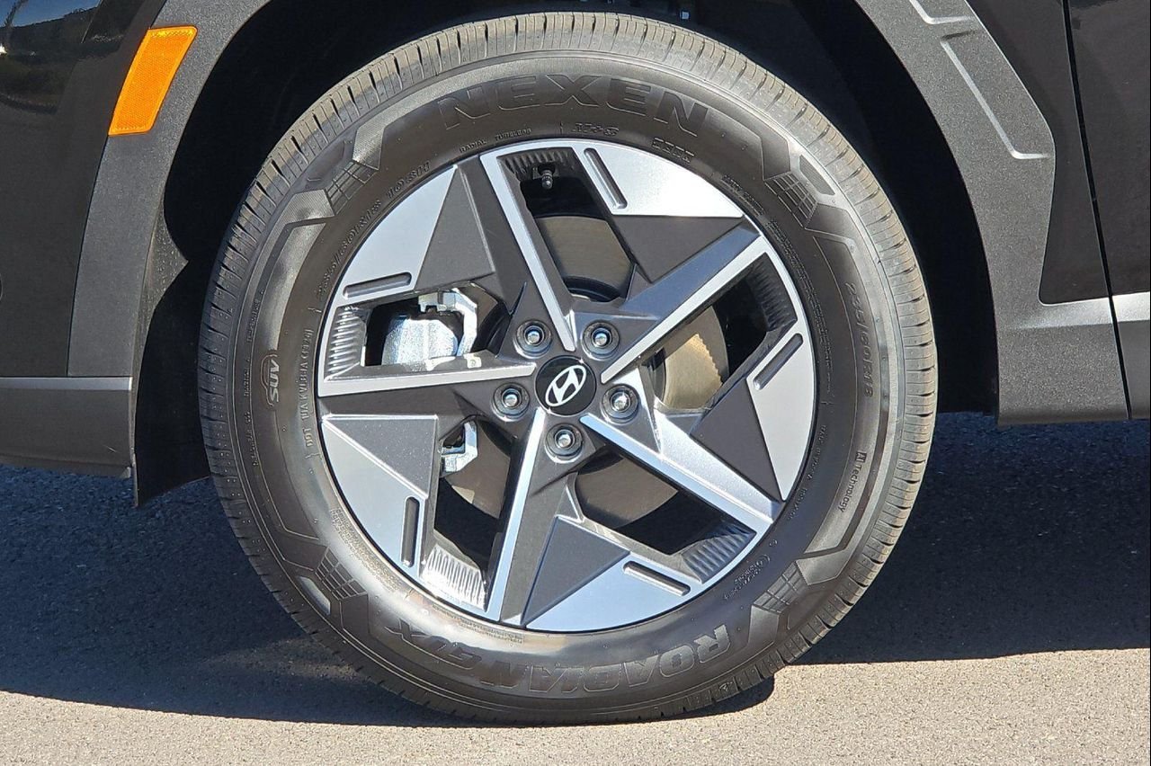 New 2026 Black Hyundai SEL image 24