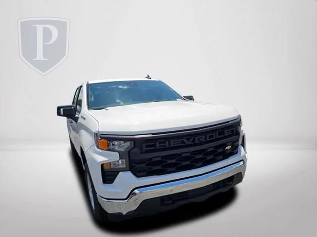 New 2026 Summit White Chevrolet WT image 15