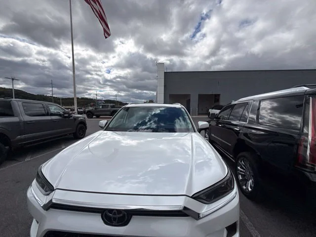 Used 2024 Beige Toyota Platinum image 5