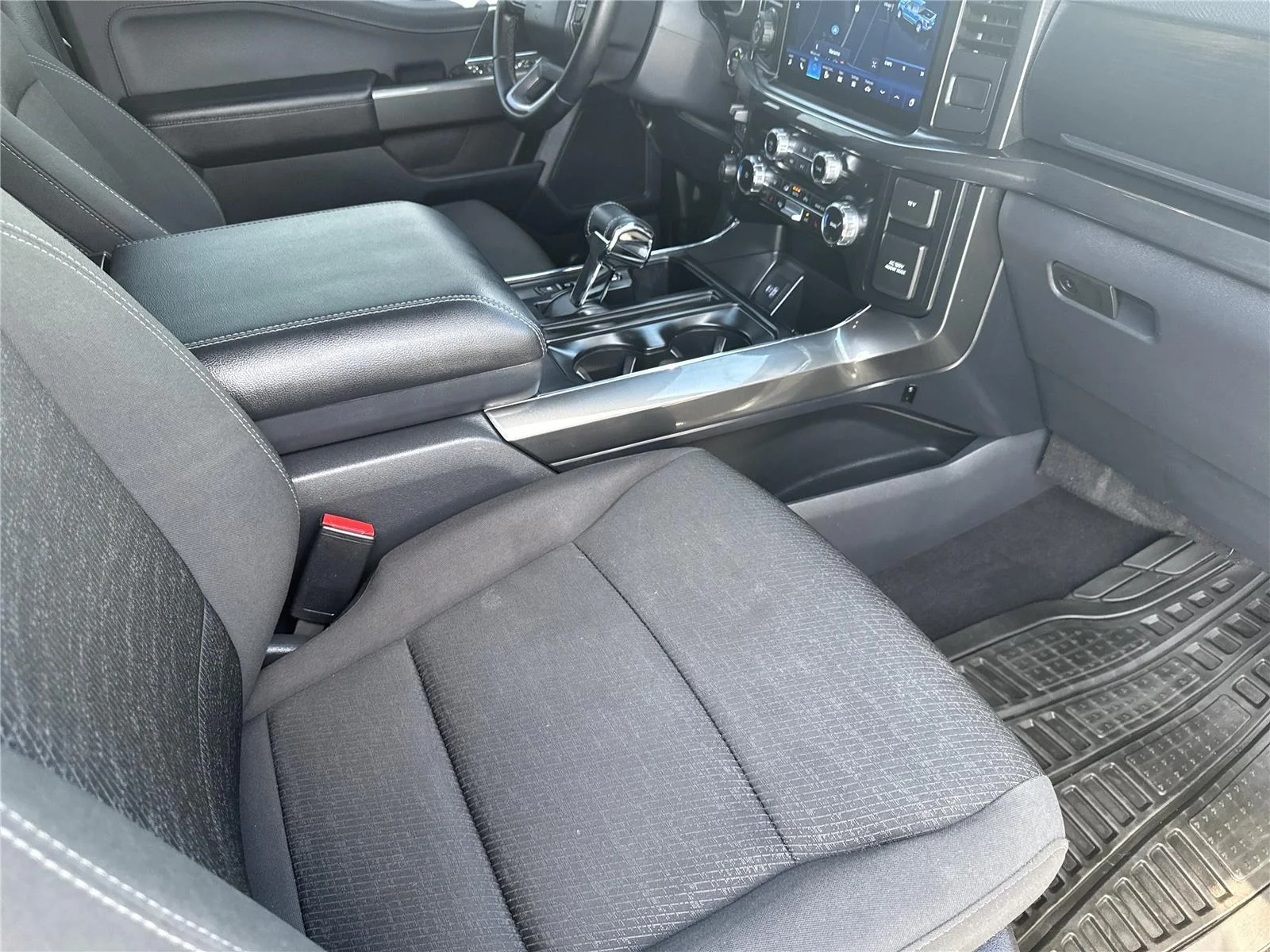 Used 2023 Agate Black Ford XLT image 35