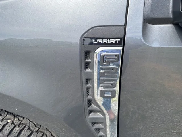 Used 2025 Gray Ford Lariat image 15
