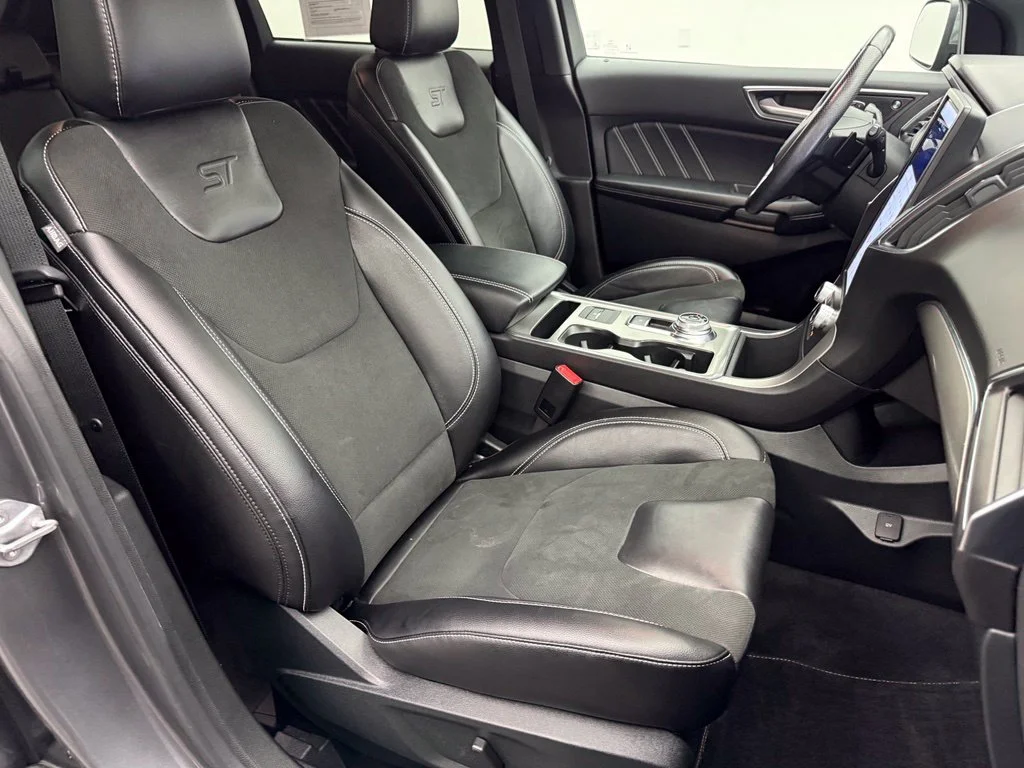 Used 2022 Gray Ford ST image 33