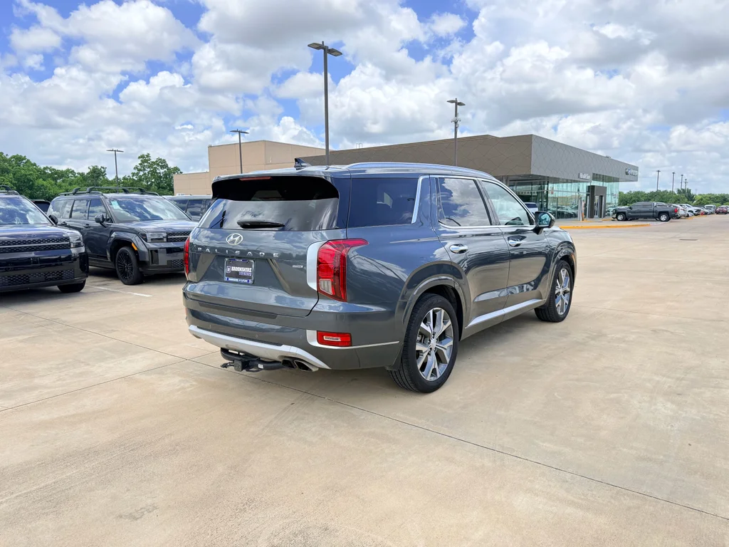 Used 2022 Steel Graphite Hyundai Limited image 6