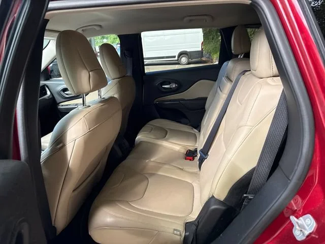 Used 2015 Deep Cherry Red Crystal Pearlcoat Jeep Limited image 13