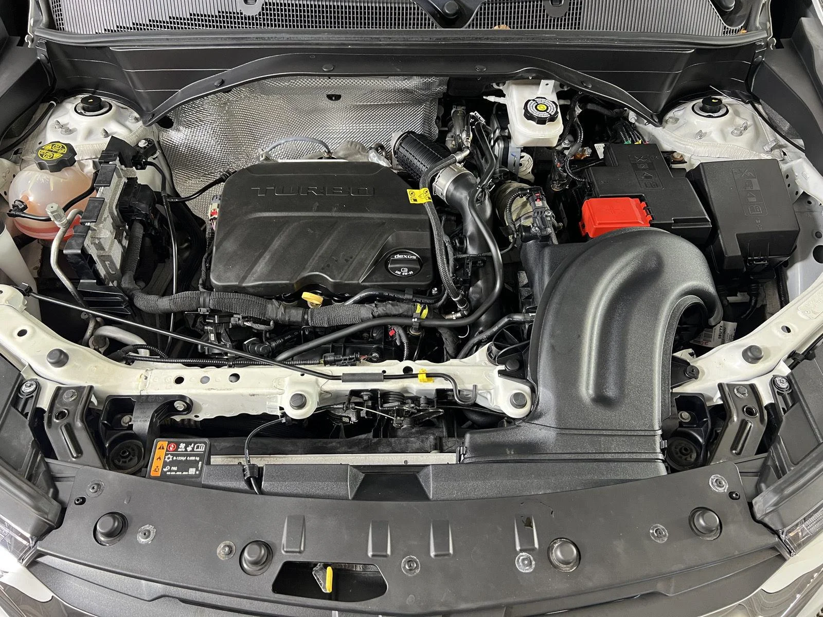 Used 2021 SUMMIT WHITE Chevrolet LS image 29