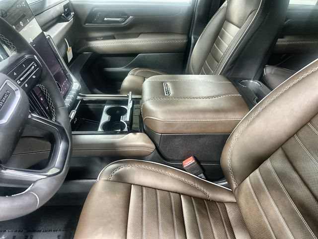2026 GMC Yukon Denali Ultimate - Photo 20