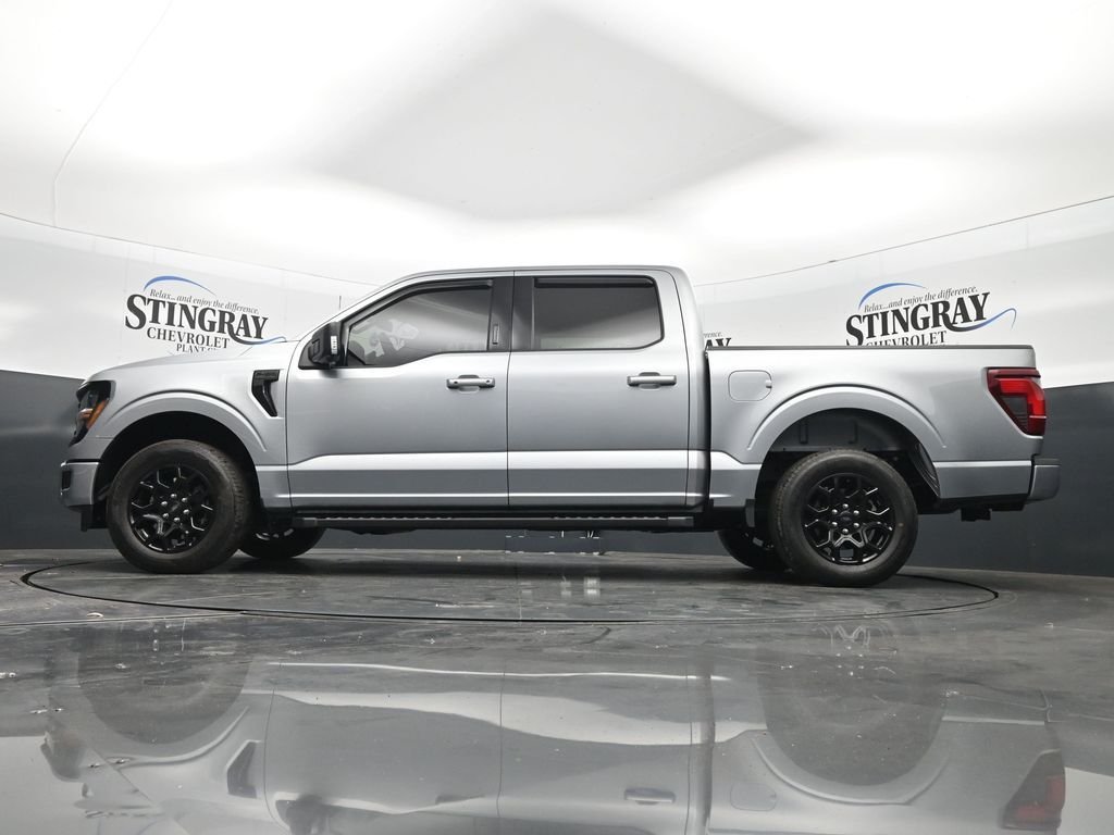 Used 2024 Silver Ford XLT image 29