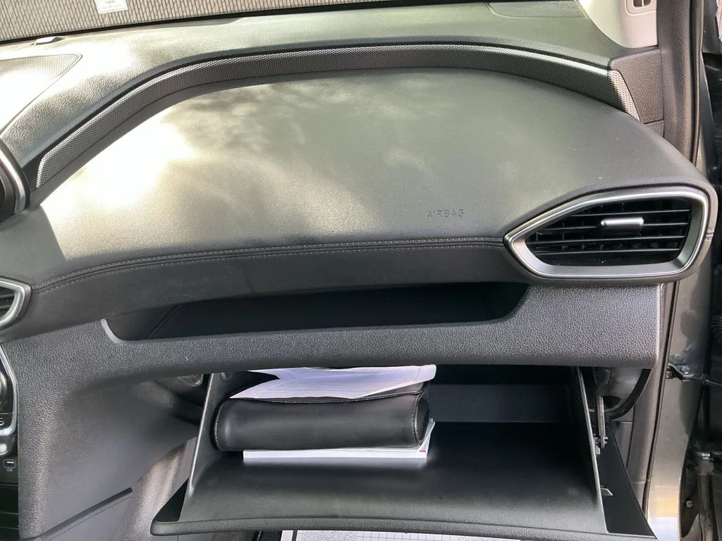 Used 2020 Green Hyundai SEL image 34