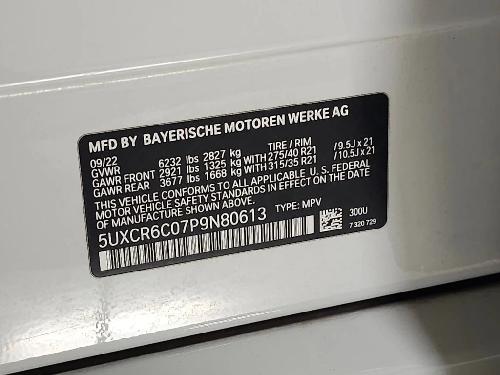 Used 2023 White BMW xDrive40i image 41