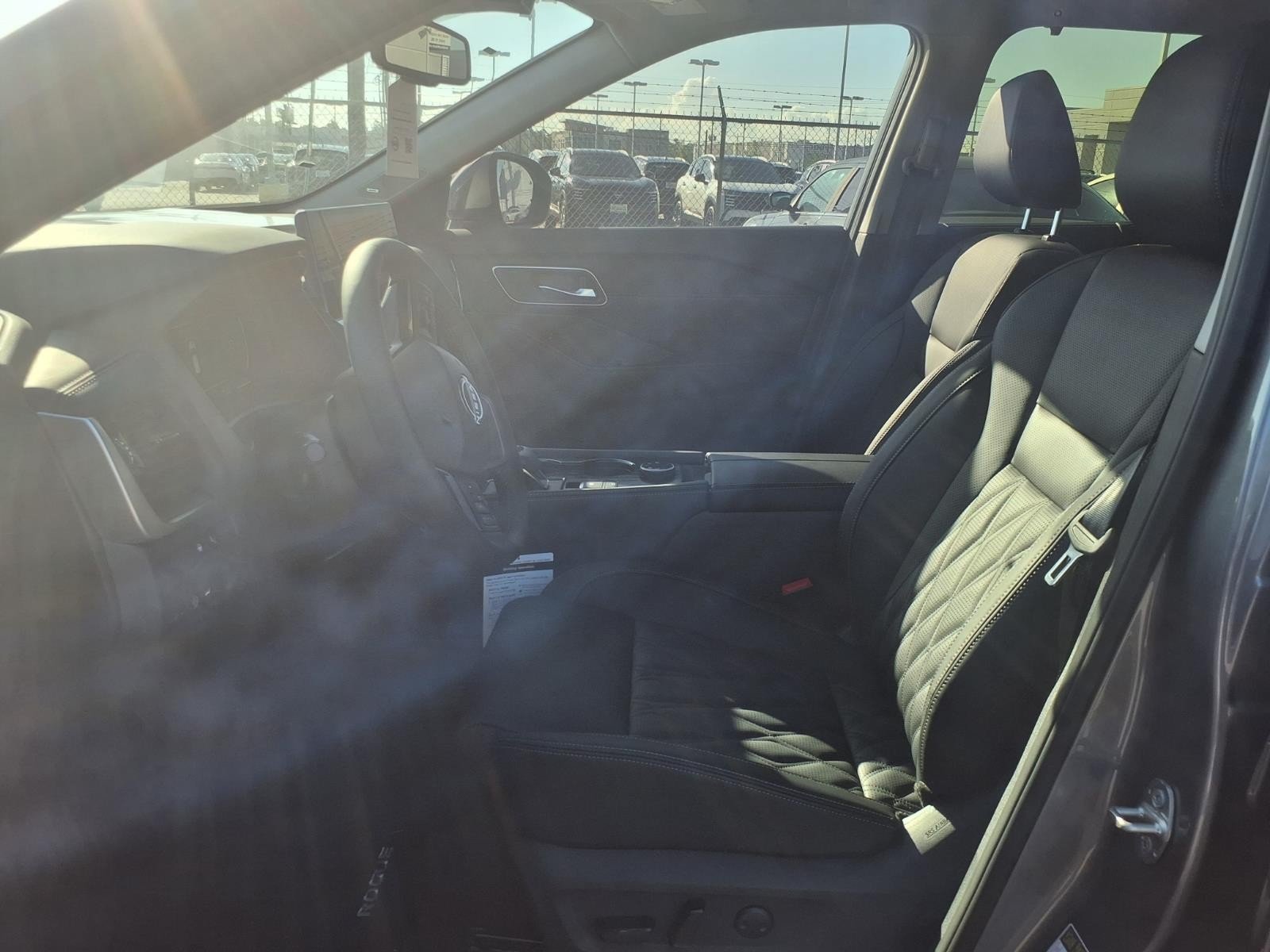 2026 Nissan Rogue photo 13 of 25
