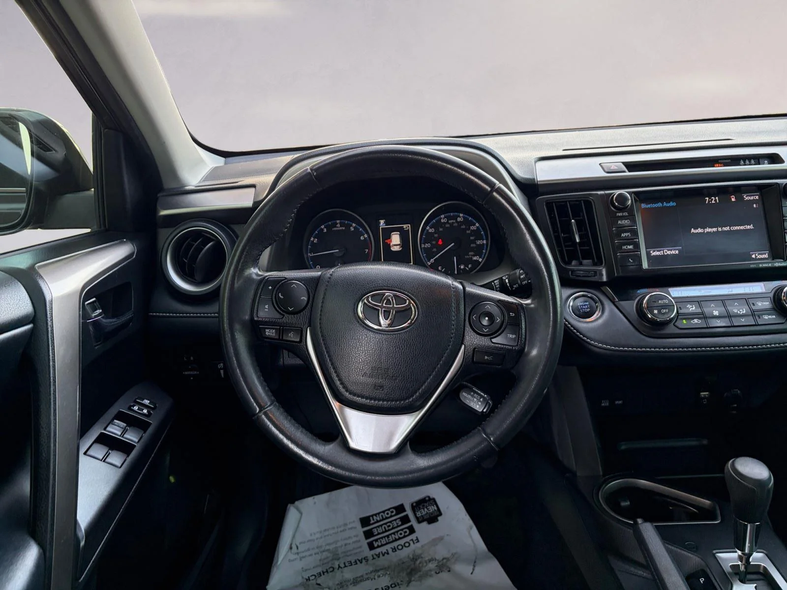 Used 2018 Magnetic Gray Metallic Toyota XLE image 12