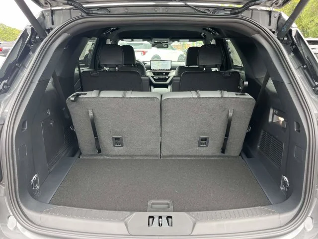 New 2027 Gray Ford Active image 8