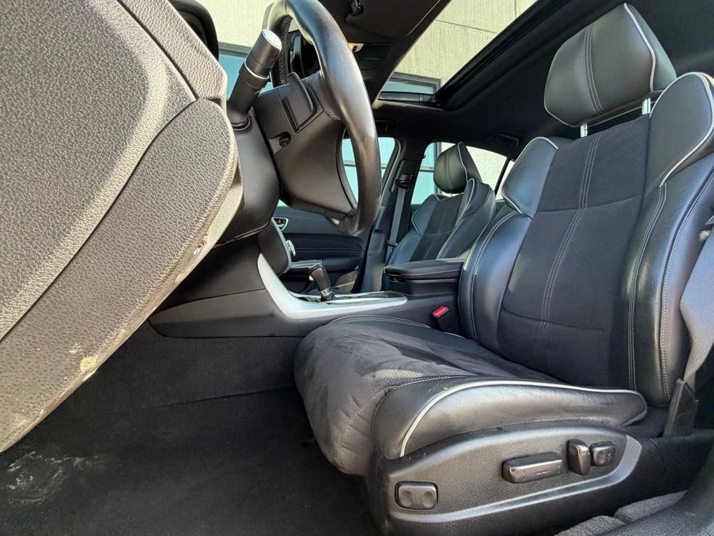 Used 2020 White Acura A-Spec image 6