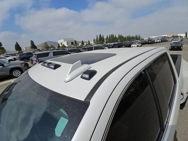 Used 2024 White Frost Tricoat GMC Denali Ultimate DRW image 9